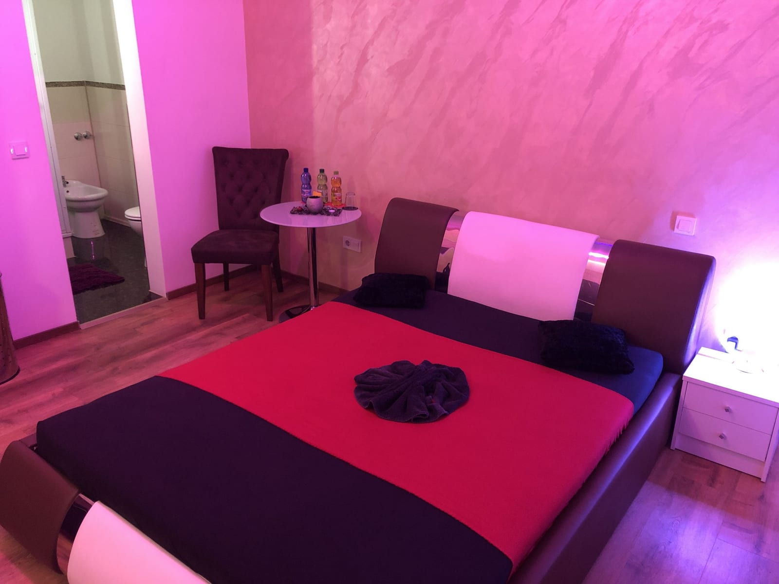 Zimmer 5 im Herz34 VS-Villingen – Bild 8